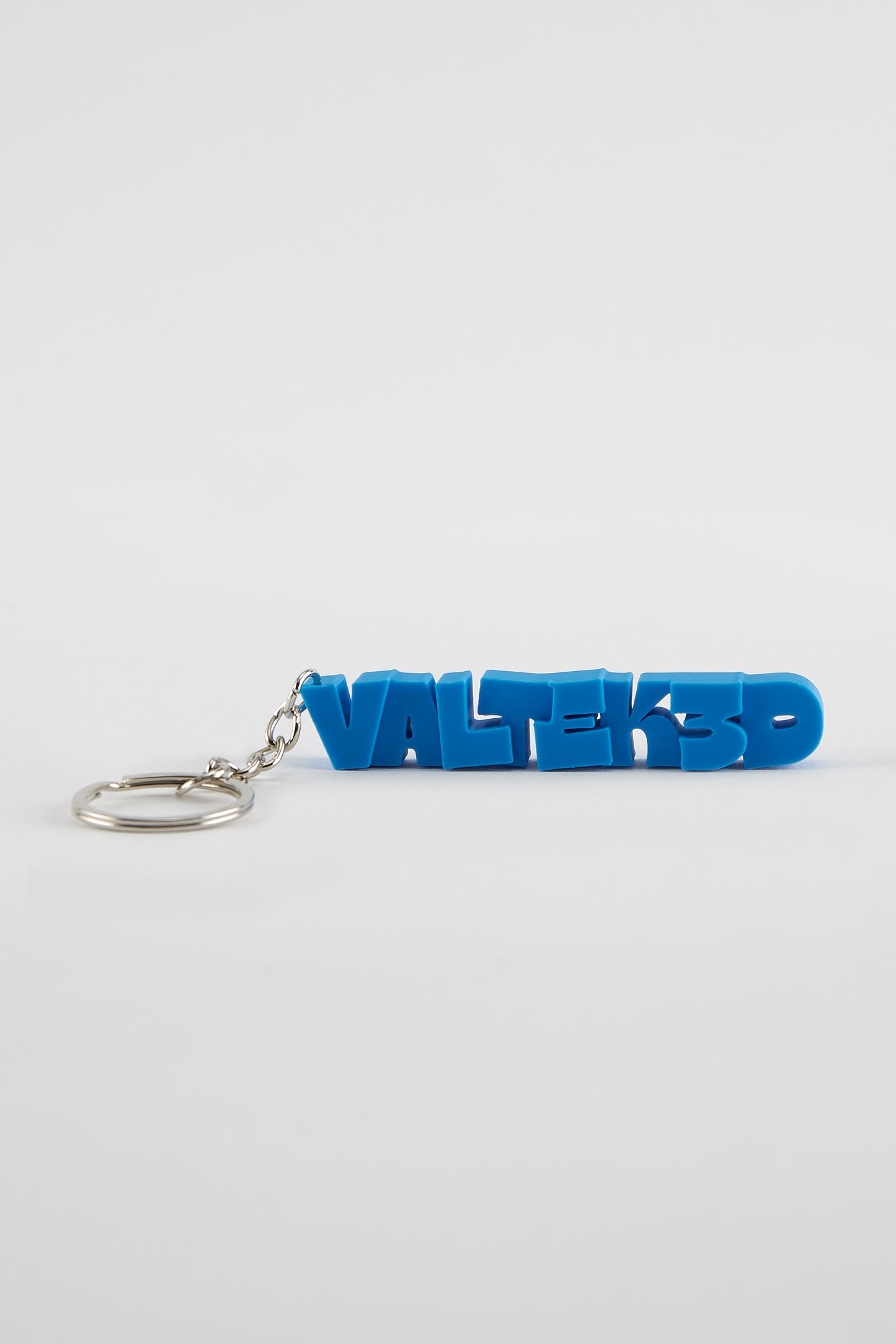 Personalized keychain with name, letter or logo